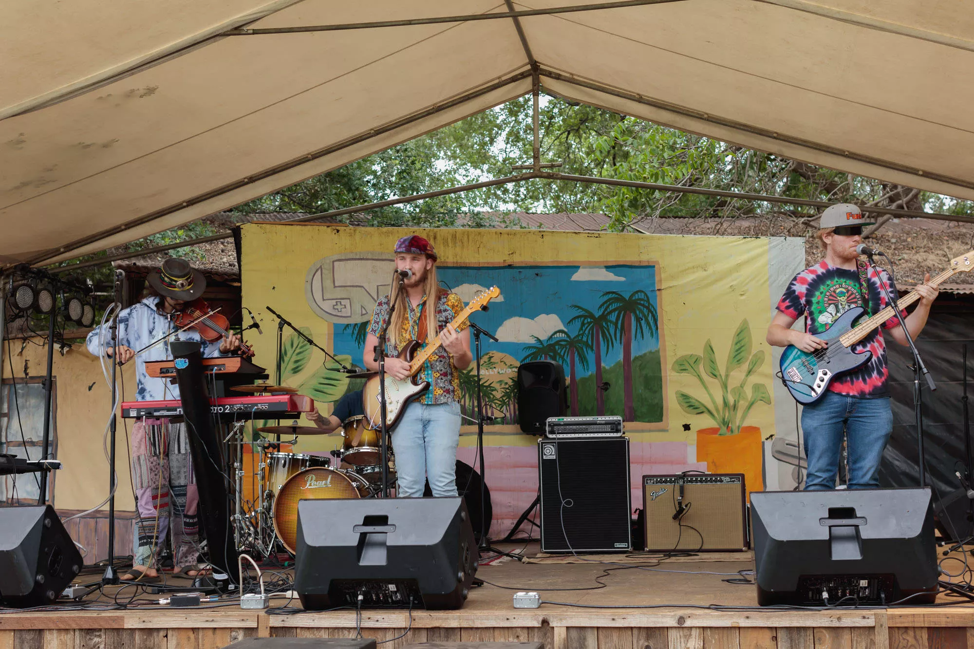 Blü Egyptian performs at Lambstock, 2022.