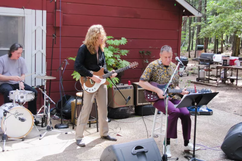 Danny Cohen and Friends perform at the 2010 Porter Party on Nimshew Ridge.