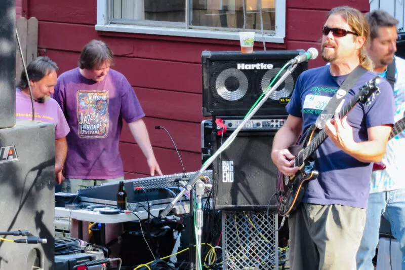 Jack Straw performs at the 2010 Porter Party on Nimshew Ridge.