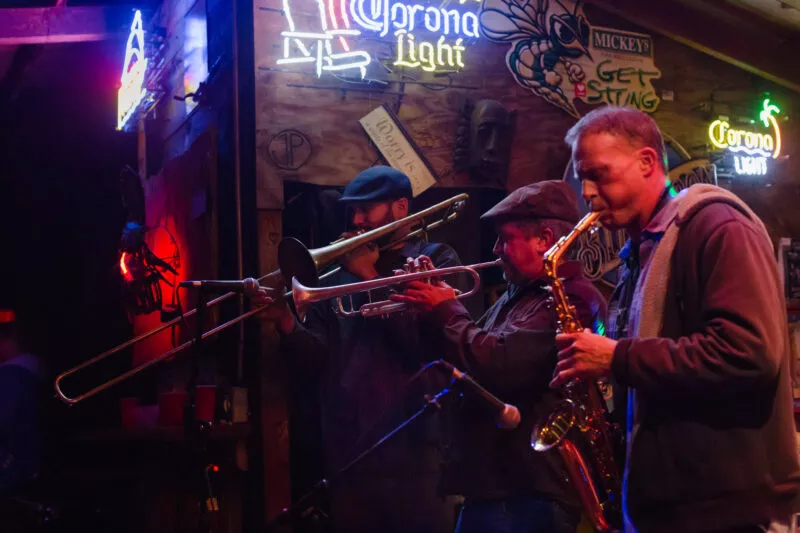 Swamp Zen performs at the  2016 Creekside Cantina Party