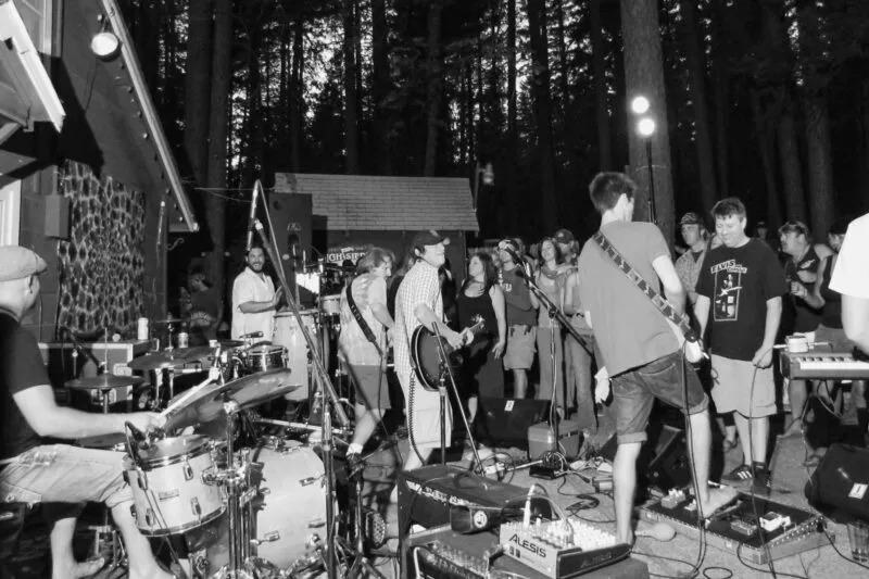 Swamp Zen performs at the Porter Party on Nimshew Ridge, 2012